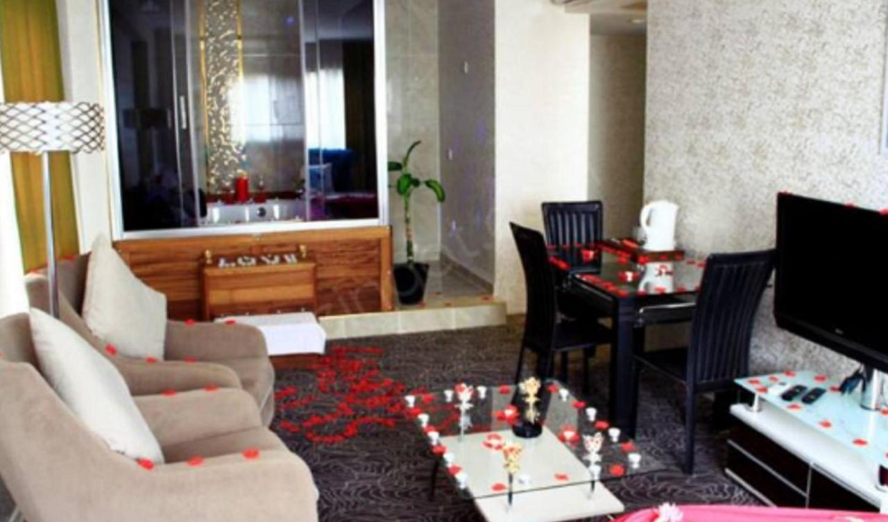 The Tuyap Ozyurtlarsuites Istanbul Eksteriør billede
