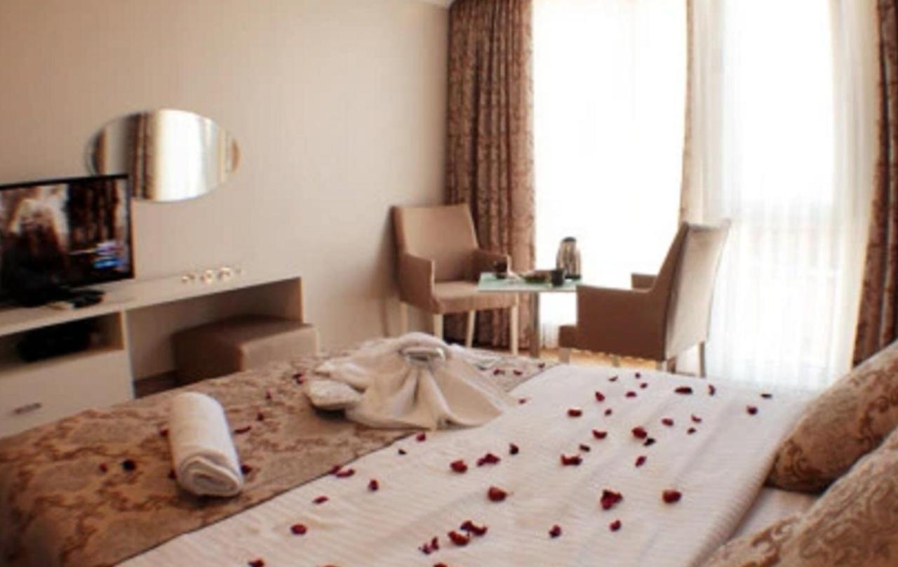 The Tuyap Ozyurtlarsuites Istanbul Eksteriør billede
